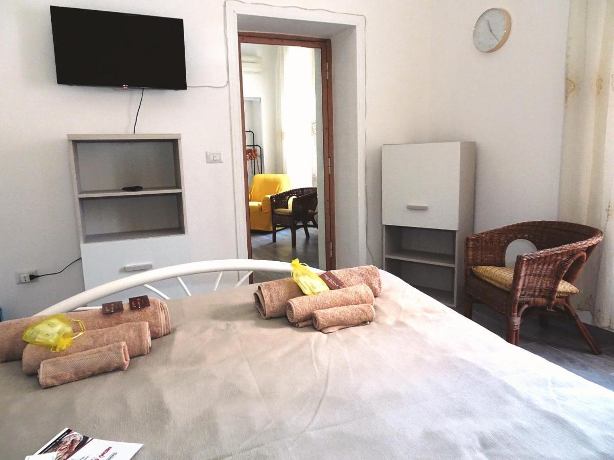 Bed & Breakfast A Capua Adiacente Al Duomo - Il Vicolo Buitenkant foto